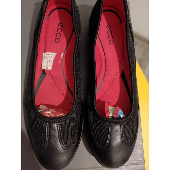 Balerini noi ECCO, piele naturala