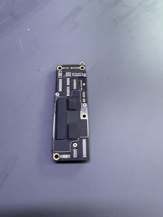 Материнска плата iphone 16 Pro 128gb