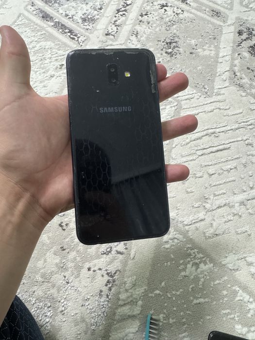 Samsung J6+ 32gb