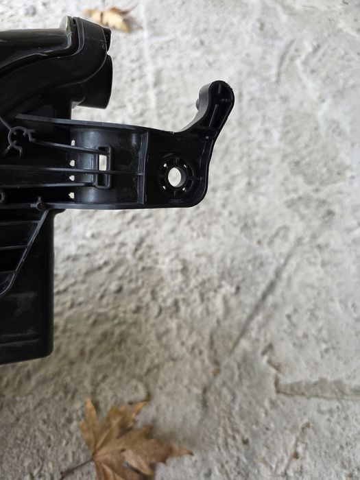 Volvo EX30 ляв и десен фар