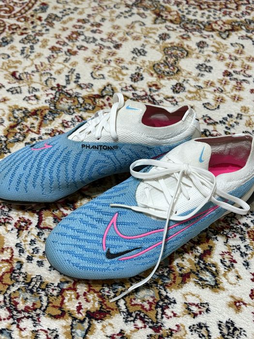 бутсы Nike Phantom GX