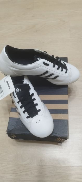 Маратонки Adidas