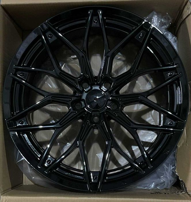 Formula Plus Diska R18
