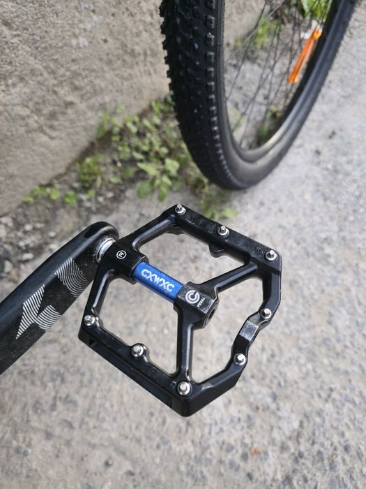 Rockmachine 29 цола 1x12 Sram Въздушна вилка Raidon Проходни оси, Перф