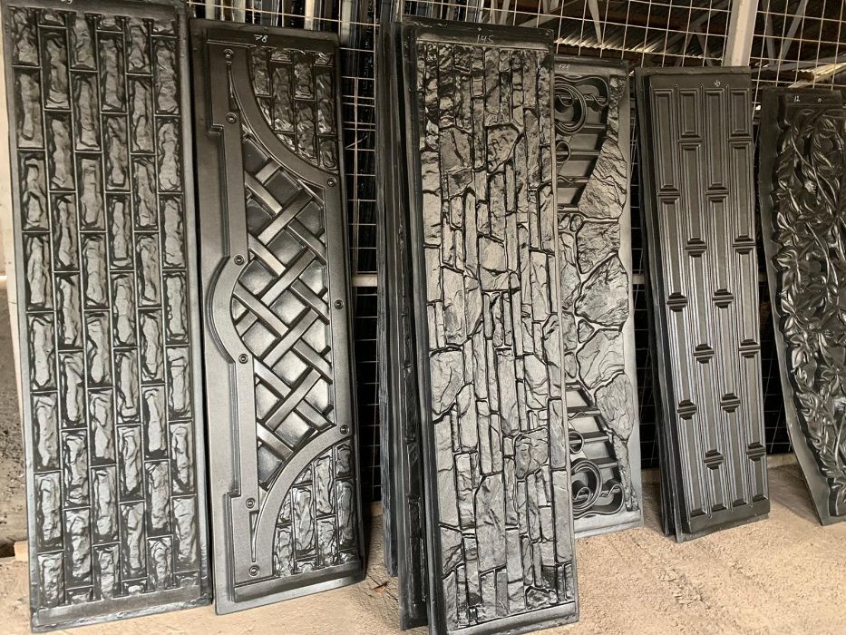 Matrițe pentru garduri si stalpi din beton. Fabricate din ABS