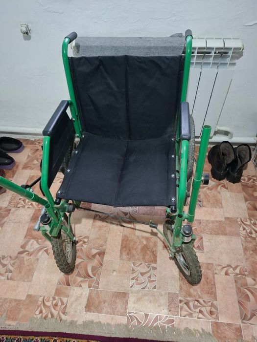 Коляска инвалидтердын 2штук бар 20000тг ден