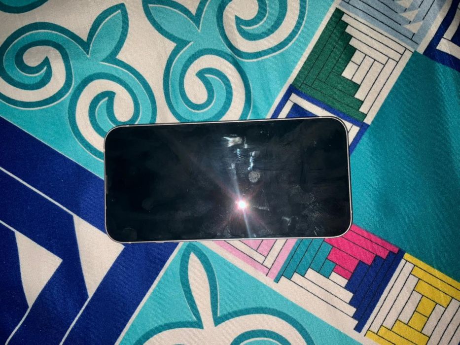 IPhone 13 торг хороший