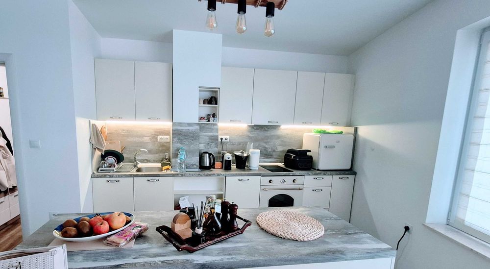 Продава се Двустаен апартамент в Стара Загора, Операта - 69 кв.м за 924 €/кв.м - Снимка #1