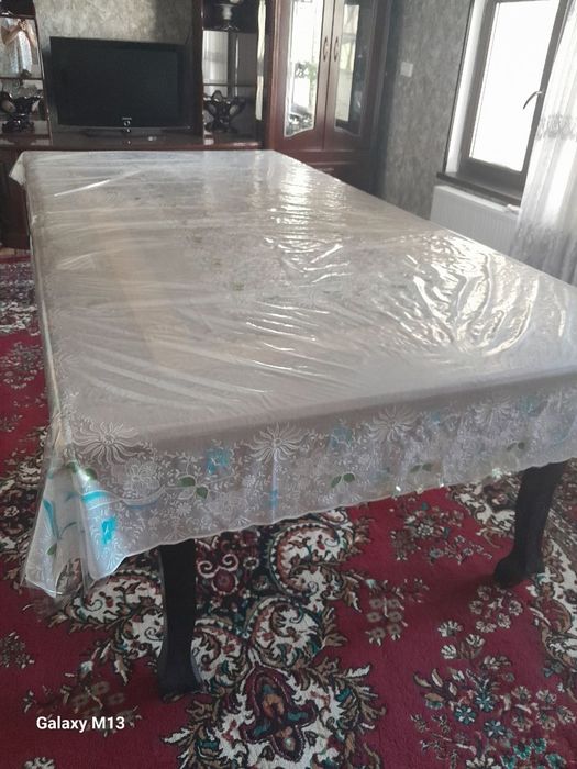 Продаётся стол стулья