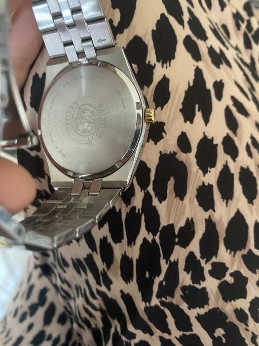 Часовник CITIZEN