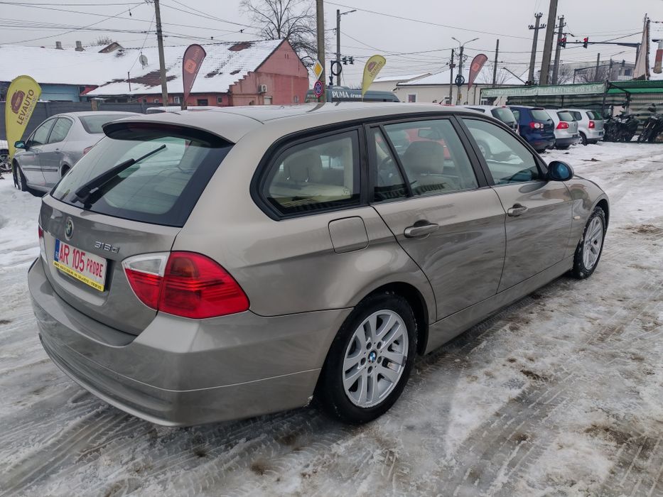 BMW 318 diesel  2008/11  cash sau rate