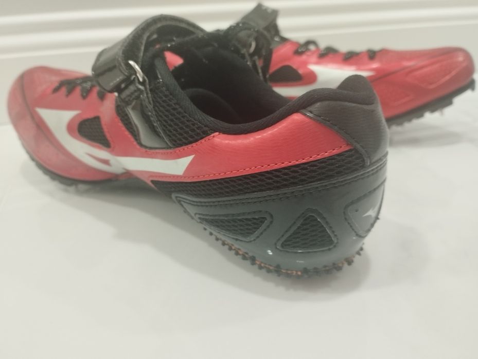 Шпайкове Mizuno 41