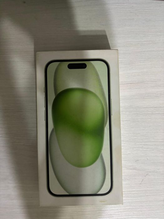Iphone 15  128 гб памят
