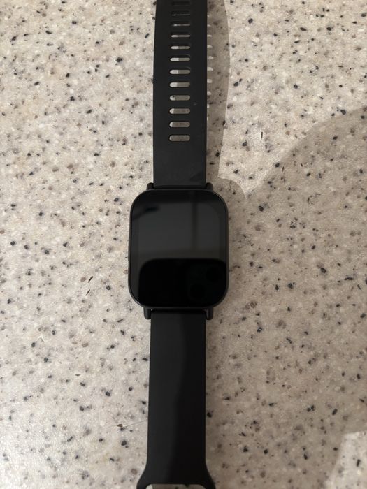 Продаю смарт часы новые