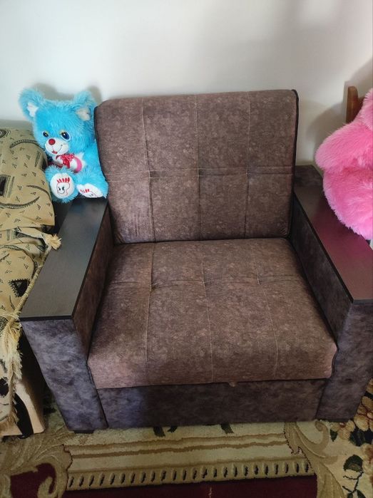 Диван [Бир кишили кроват хам бололади]