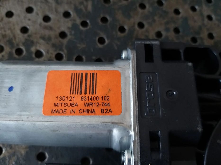 Motoras macara dreapta fata jeep grand cherokee 4 wk wk2 931400102