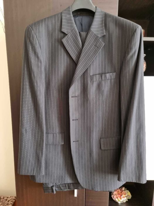 Vand costum de haine (sacou+pantaloni) Hugo Boss