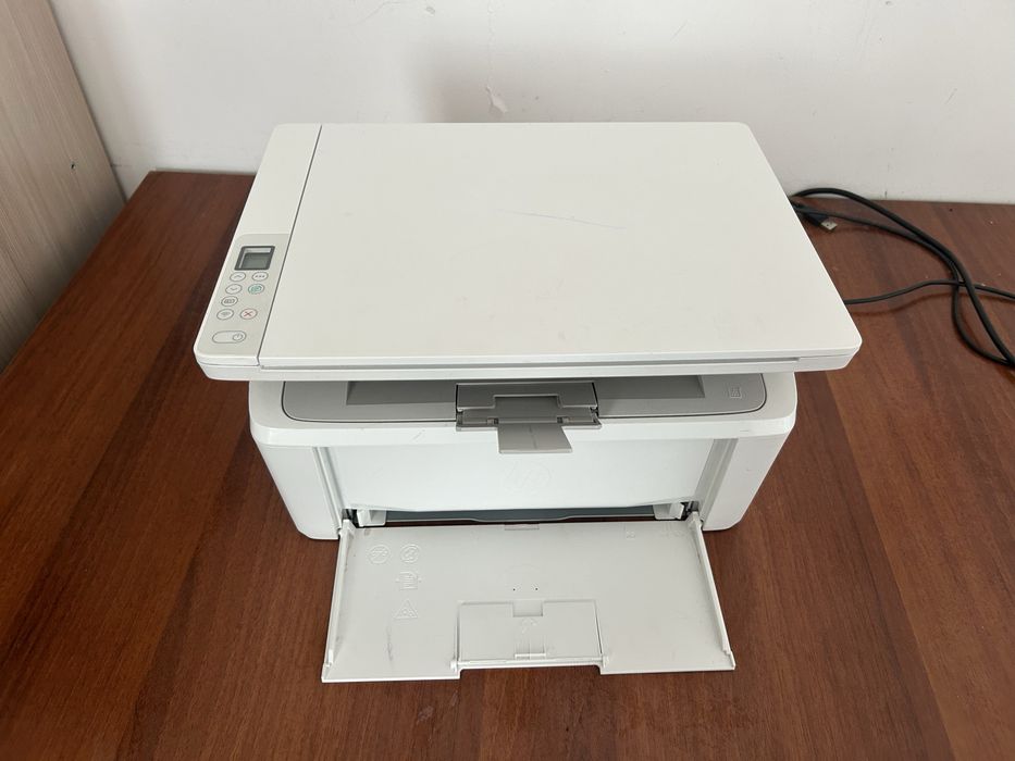 Принтер HP LaserJet M141w