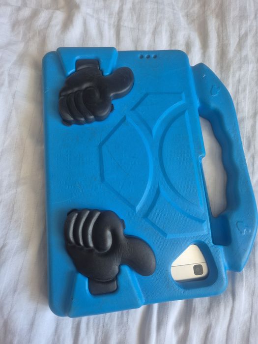 Продам Планшет состоянии хорошие