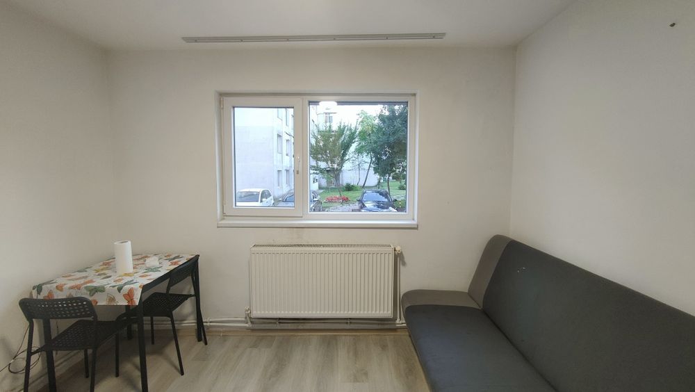 Persoana fizica închiriez mini Garsoniera zona Siraj Camera de cămin