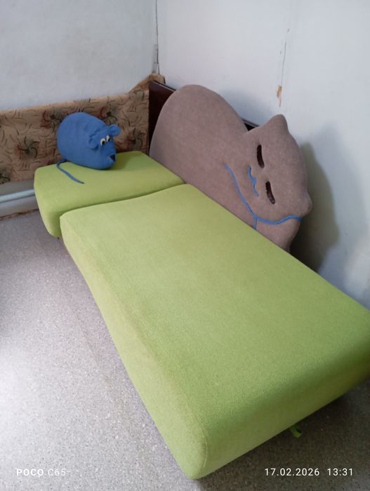 Диван-кровать подростковый