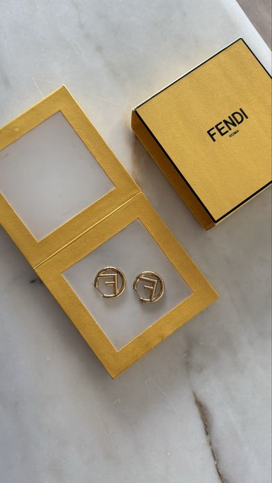 Fendi F is Fendi обеци халки