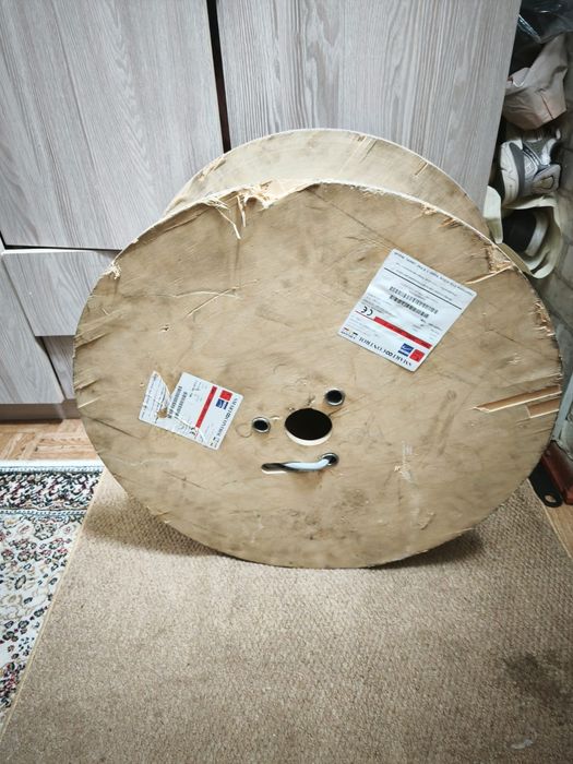 Продам кабель 4*2,5