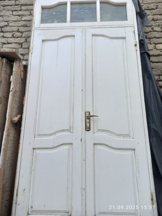 Дераза эшиклар б/у сотилади