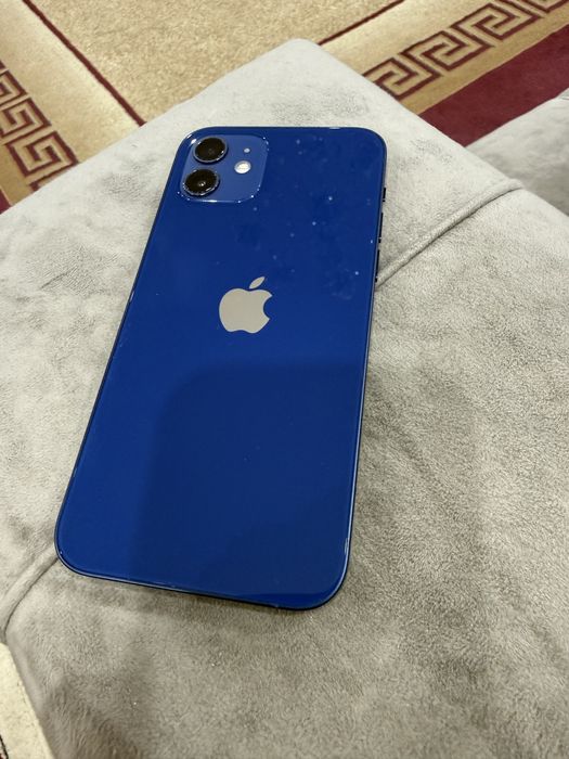 IPhone 12   64 гб