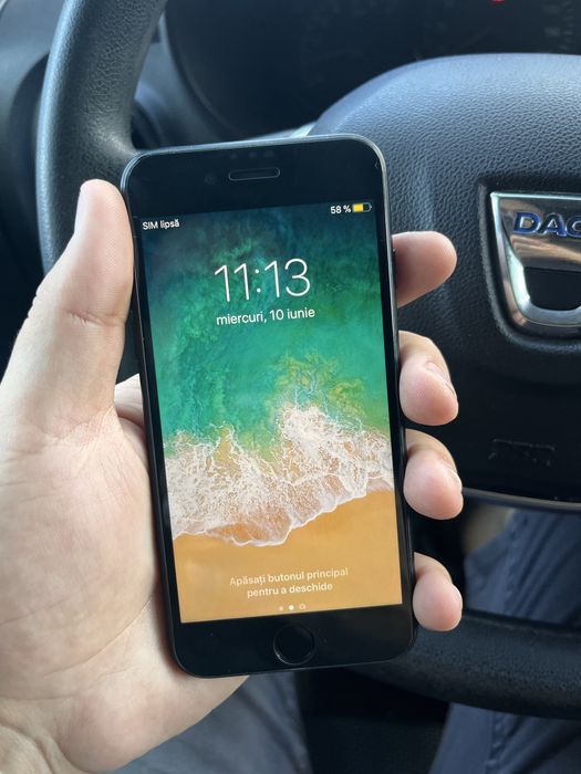iPhone 7 128GB – NOU, iOS 11, 0 cicluri încărcare – Ideal pentru colecționari