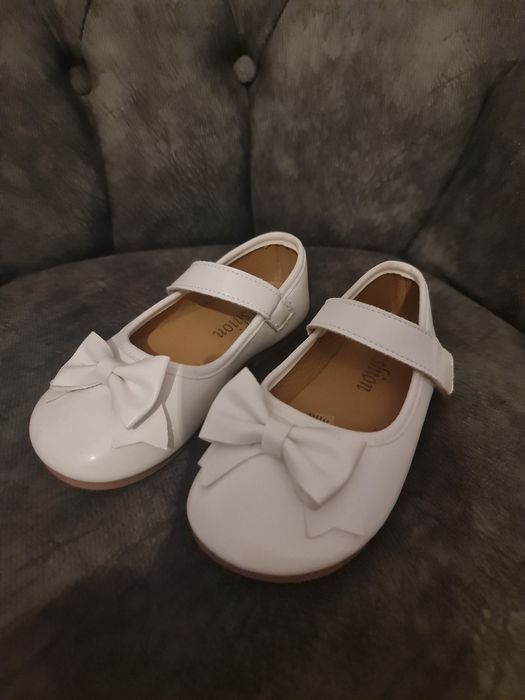 Pantofi fete , marime 30