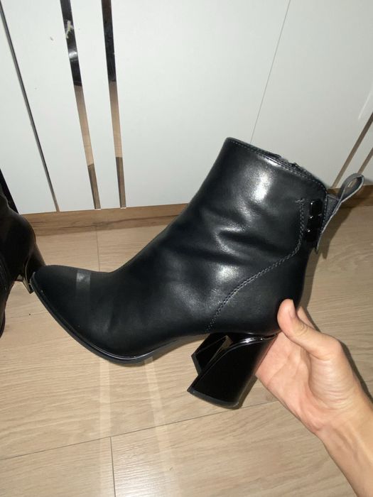 Продам ботильон новый женский