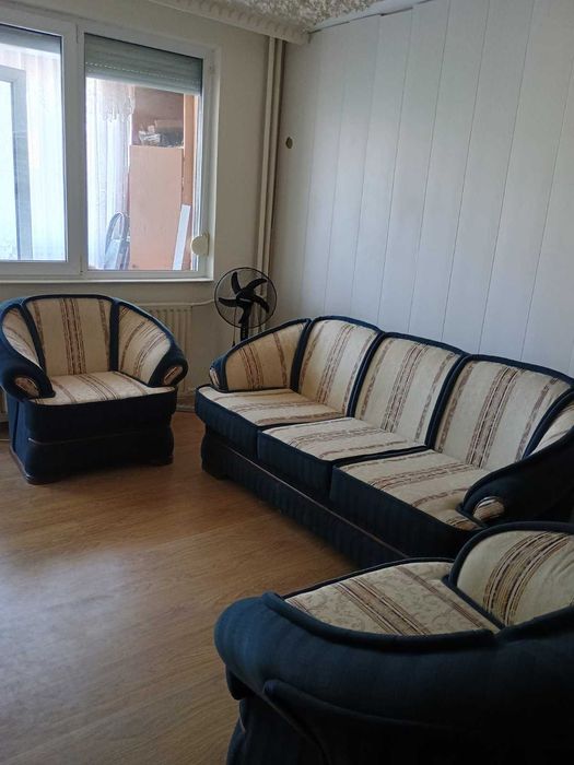 диван с фотьойли