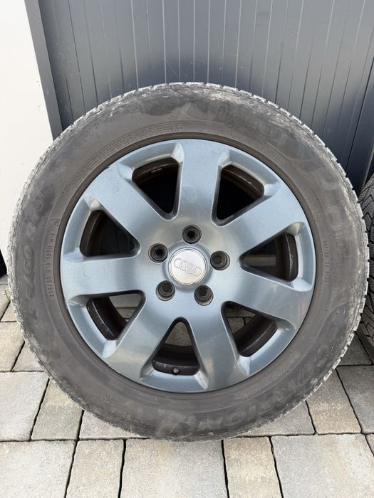 Audi Q7 FACE 2008-2014г Зимни Гуми 235/60/18 - 400€