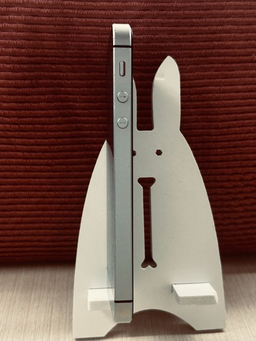 iPhone SE, 16GB, Space Gray