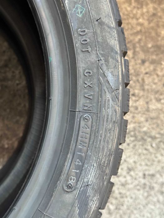 Toyo 205/45 R16 87H M+S Iarna NOI