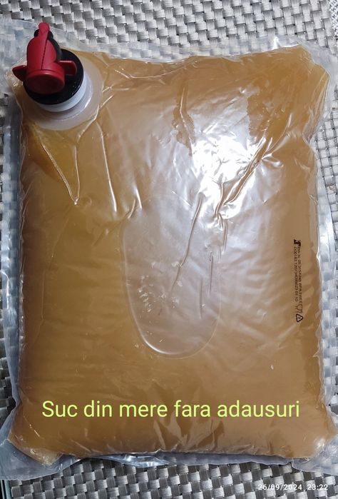 Suc din  mere fara conservant sau e-uri