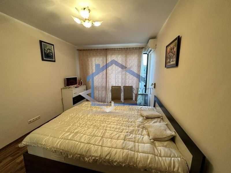 Дава се под наем Двустаен апартамент в Варна, м-т Траката - 65 кв.м за 459 € - Снимка #2