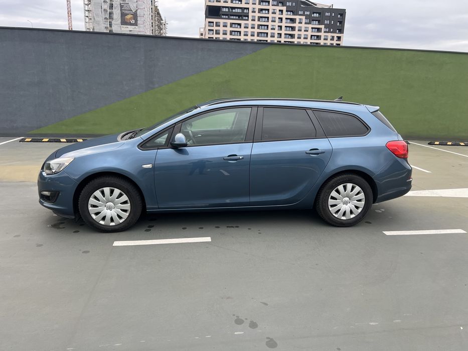 Opel Astra 2015 Euro 6, impecabil