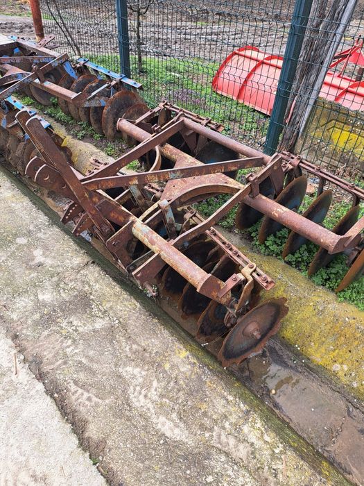 Disc purtat sârbesc 2.20 m pe rulmenți