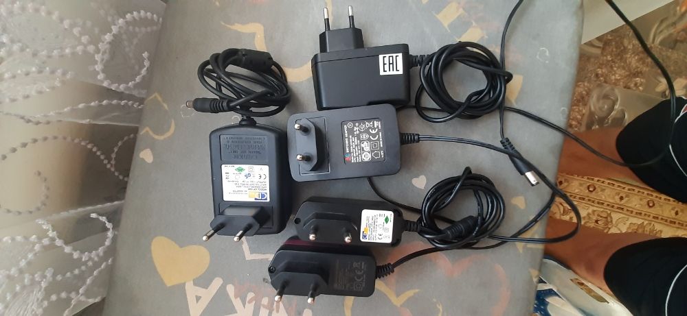 Блок питания для спутниковых приемников.Антенн