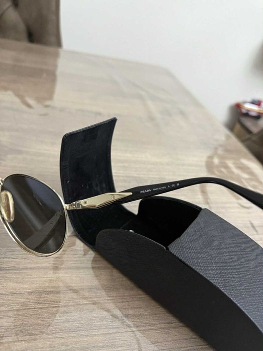 Слънчеви очиша PRADA
