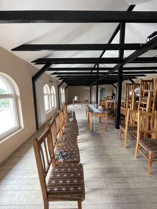 Scaune si mese pentru restaurant