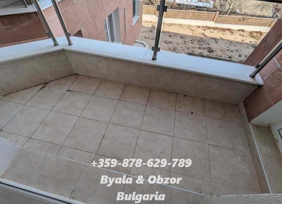 Продава се Двустаен апартамент в Бяла - 57 кв.м за 631 €/кв.м - Снимка #17