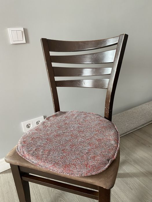 Продам стулья 4 шт. за 30000