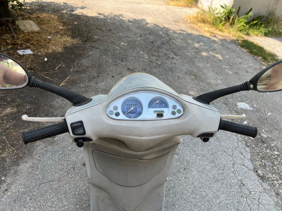 Мотопед Piaggio 125 cc