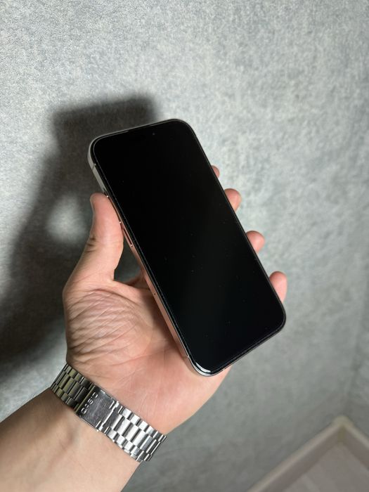Iphone 15 pro natural