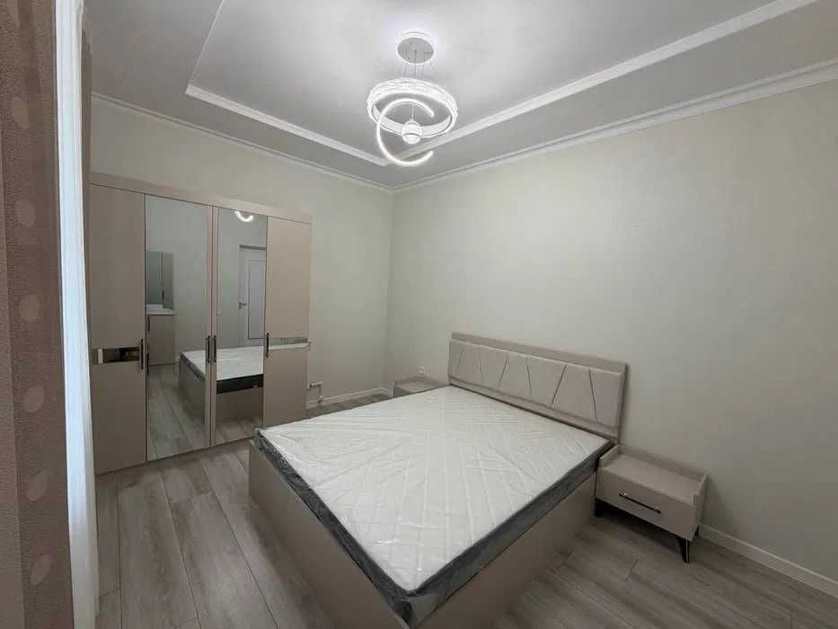 Yashnabod Uzbum Baku Residence Do'stlik metro 2xona/10/11  65m2