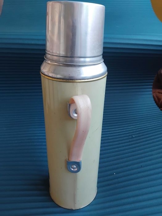 Термос 1 литър  - Sunflower