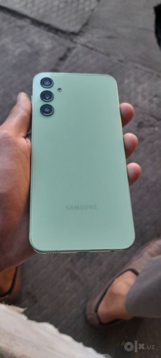 Samsung a24 6 128 srochni sotiladi